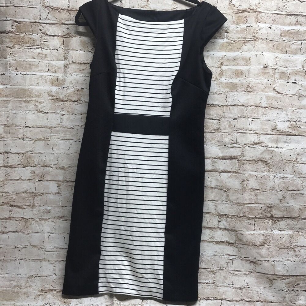 Vince Camuto Womens Dress Size 8 Sleeveless Black White Strip Pattern Colorblock